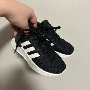 Adidas 10.5 Kids Black and White lace up runners Sneakers shoes